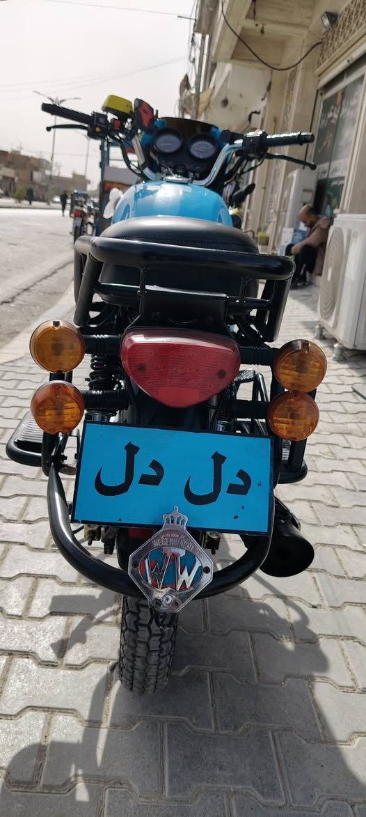 سلام عليكم دايوان ماكس للبيع موديل 23 طالعه بشهر 12 مكان دراجه زين القوس *********** دراجه سنويه  لواحات بعدهه ماطالعات
