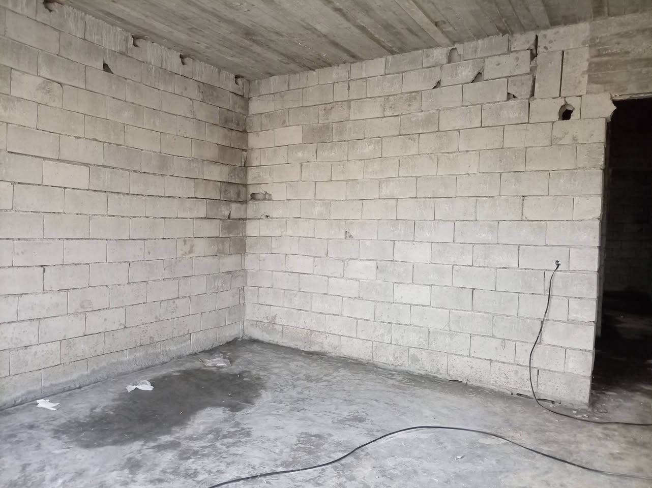 السلام عليكم بيت 100متر منطقه 55سعره 25مليون***********
