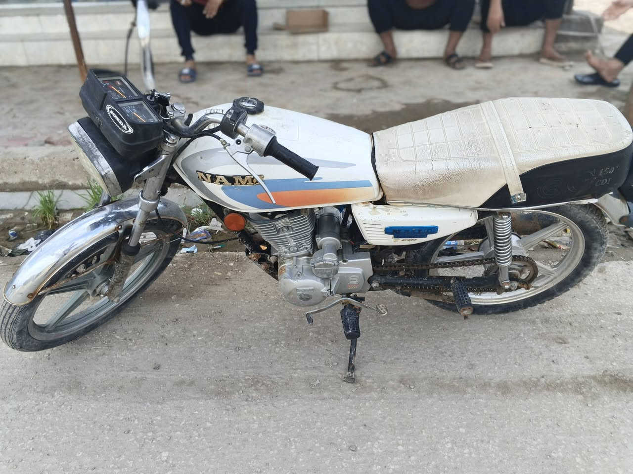 السلام عليكم دراجة سيفان 2020 كلك بس مكاتبة اسويلك وياهة سوباية طبك وبريك عمبار كدام سعرها 400 وبيها مجال ‏‪***********‬‏
