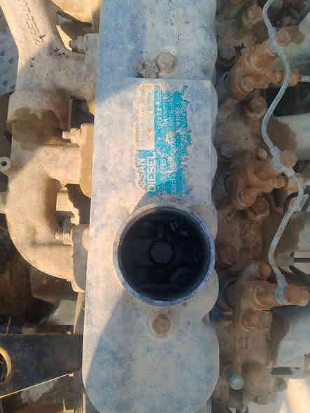 مكينه محرك نيسان هينو البيع ***********
