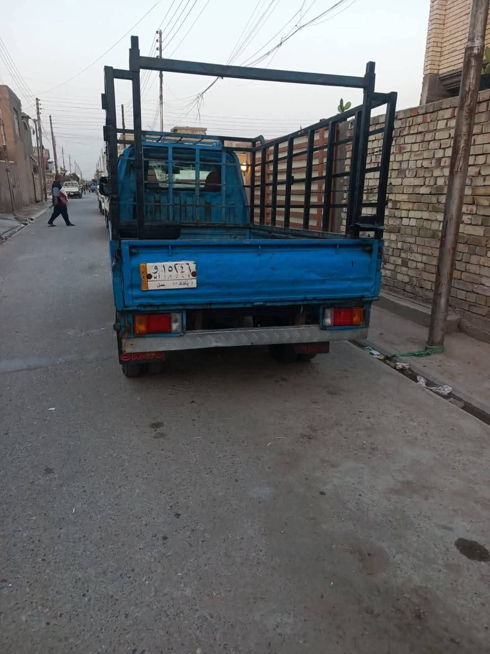 السلام عليكم كيه بنكو للبيع سياره مكينه  وتخم تاير وكير بيهه رابع يفلت مكاني ديوانية سعر 27 راعيهه ماندل رقم ***********
