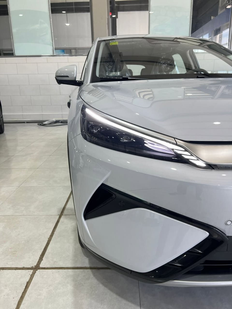 💰 السعر: 22,000 دولار فقط
📄 السعر يشمل ترقيم السيارة

🚗⚡ BYD Yuan Plus 2025 – كهربائية بالكامل ⚡🚗

🔋 بطارية 60kWh
🏎️ قوة 204 حصان
⏱️ تسارع 0 – 100 كم/س خلال 7.3 ثانية
📍 مدى قيادة يصل إلى 510 كم بالشحنة الواحدة
🅿️ رادار أمامي وخلفي + ركن أوتوماتيك
📱 شاشة كبيرة + أنظمة أمان ومساعدة قيادة

📞 للتواصل:
1️⃣ علاء (عربي / كردي)
📱 ***********

2️⃣ حازم (عربي)
📱 ***********

📩 راسل الصفحة أو اتصل على الأرقام أعلاه للحجز والاستفسار
