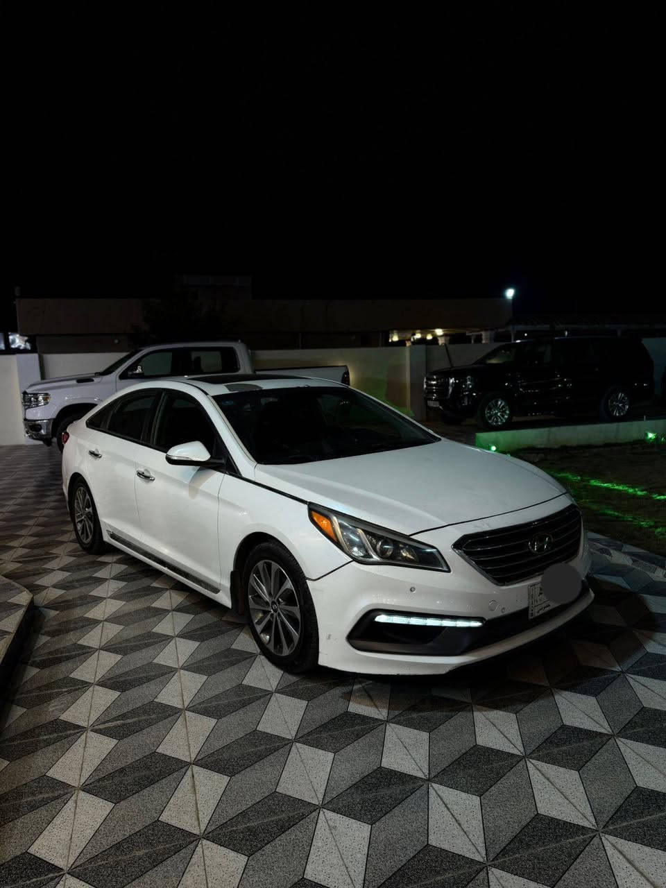 يالله السلام عليكم
للبيع سوناتا 2016 سبورت فول مواصفات✈️🔥

مواصفات السياره وارد امريكي

حادثها بنيد فقط بدون ايرباك بدون شاصي فقط بنيد 

سياره ماعده بنيد مكفوله كفاله عامه 

_____________

مكينه2400صاروخ🚀

تدفئه تبريد +ثلج تبريده

تدفئه كشنات اماميه

تحديد مسار

مثبت سرعه 

كشنات كهرباء

اشاير بالمري

تحكم استيرن جهتين 

تشغيل بصمه+بصمه ابواب

كير ٦نمر 

فتحه سقف

كهربائيات كله شغاله 

كامره خلفيه+شاشه كار بلي 

تخم تايرات صار شهر من بدلتهن 

وبيها بعد اهواي مواصفات خير من الله 

والسياره احلى من الصور بهواي 

حداديه 100/100 

رقم السياره بغداد بسمي 

 

رقم *********** والي تعجبه يشلع عيوني
