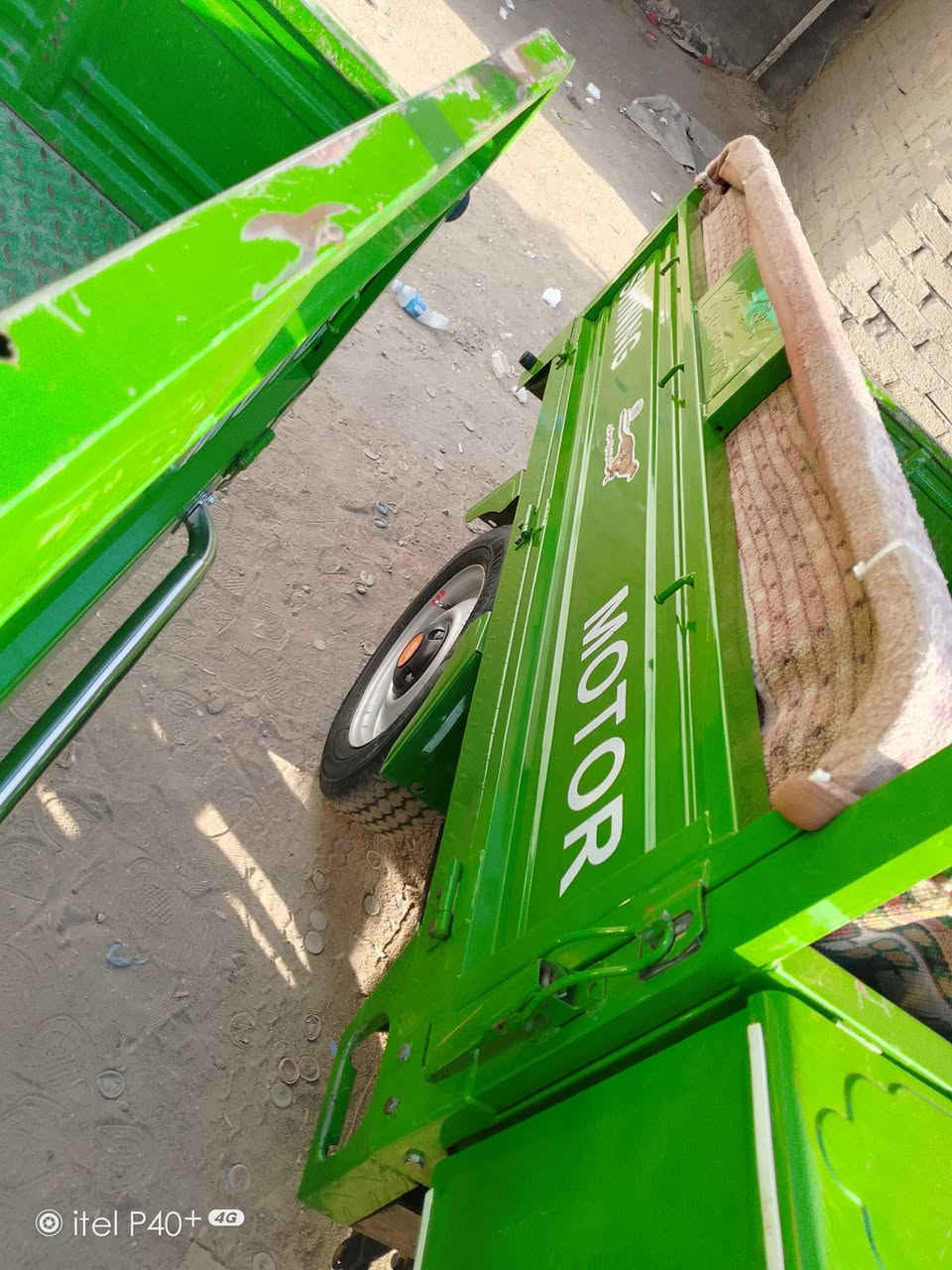 السلام عليكم ستوته للبيع موديل 23 اوراق اصولي مال مالك جهاز على اخر حفايه ما عايزها برغي مقفوله كفاله عامه نداور بيها*********** ابو كان حله شارع 80 السعر مليونين و650
