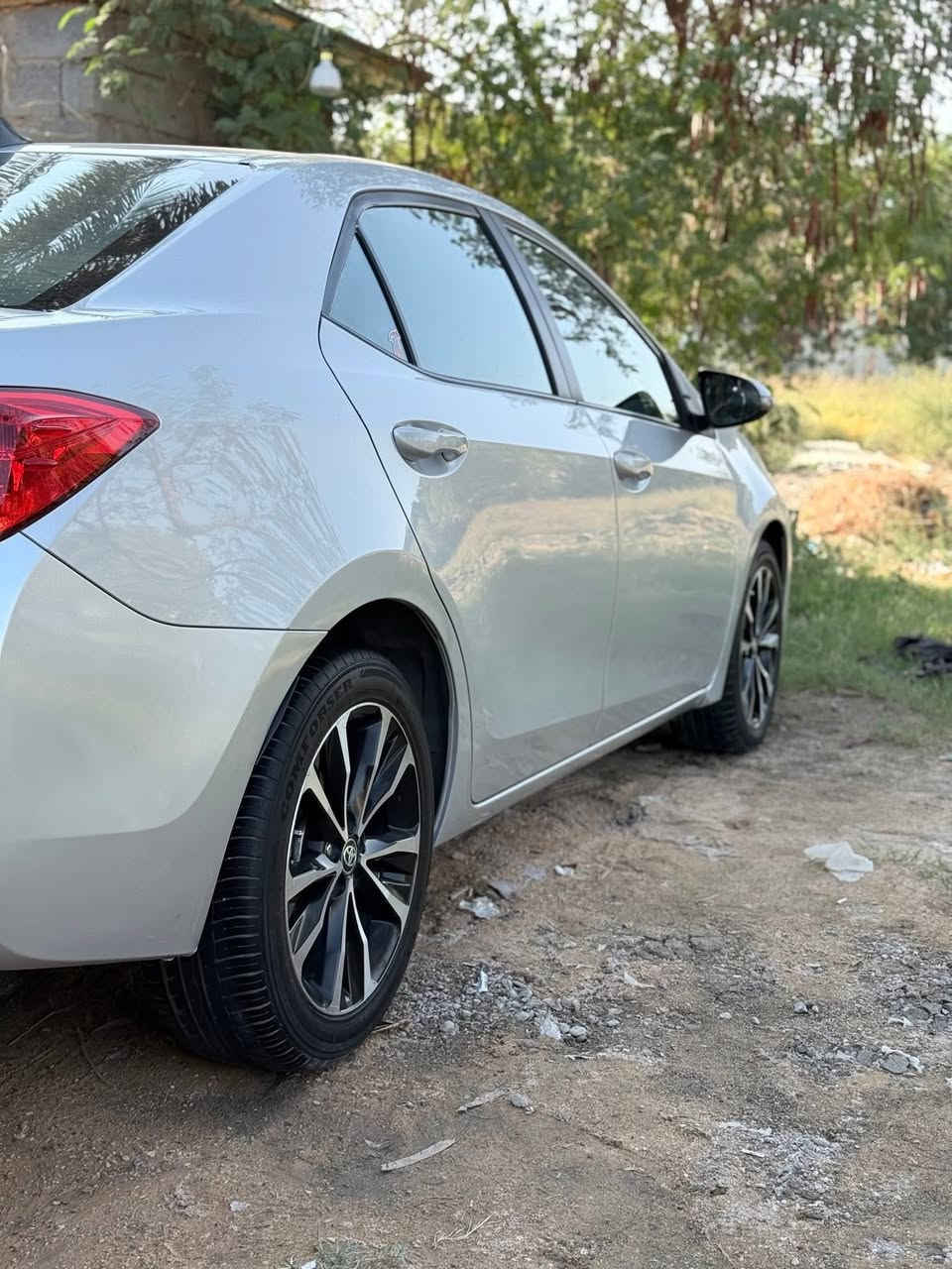 سلام عليكم
كورلا 2019 سياره بجم كبس بدون قطرة دواخل كله بشرط 
بيها جاملغ امامي مع باب مبدل اصلي بدون صبغ مع دور اهلال صبغ باقي سياره كله 
مكفول رقم (اربيل ) بسمي سنويه ل2030 كير مكينه كله بشرط ✅
✨مازدات عدسات فول زنون ✅
📌لدات اماميه 
📌ردار امامي 
📌توقف ذاتي
📌تحديد مسار 
📌نظام ECOمع SPORT
📌تسخين مري جانبي
📌ترحيب 
📌تحكم استيران كامل 
📌شفتات استيران 
📌شاشه اعطال 
📌كامره 
♻️مكاني كربلاء للاستفسار اتصل(***********)
