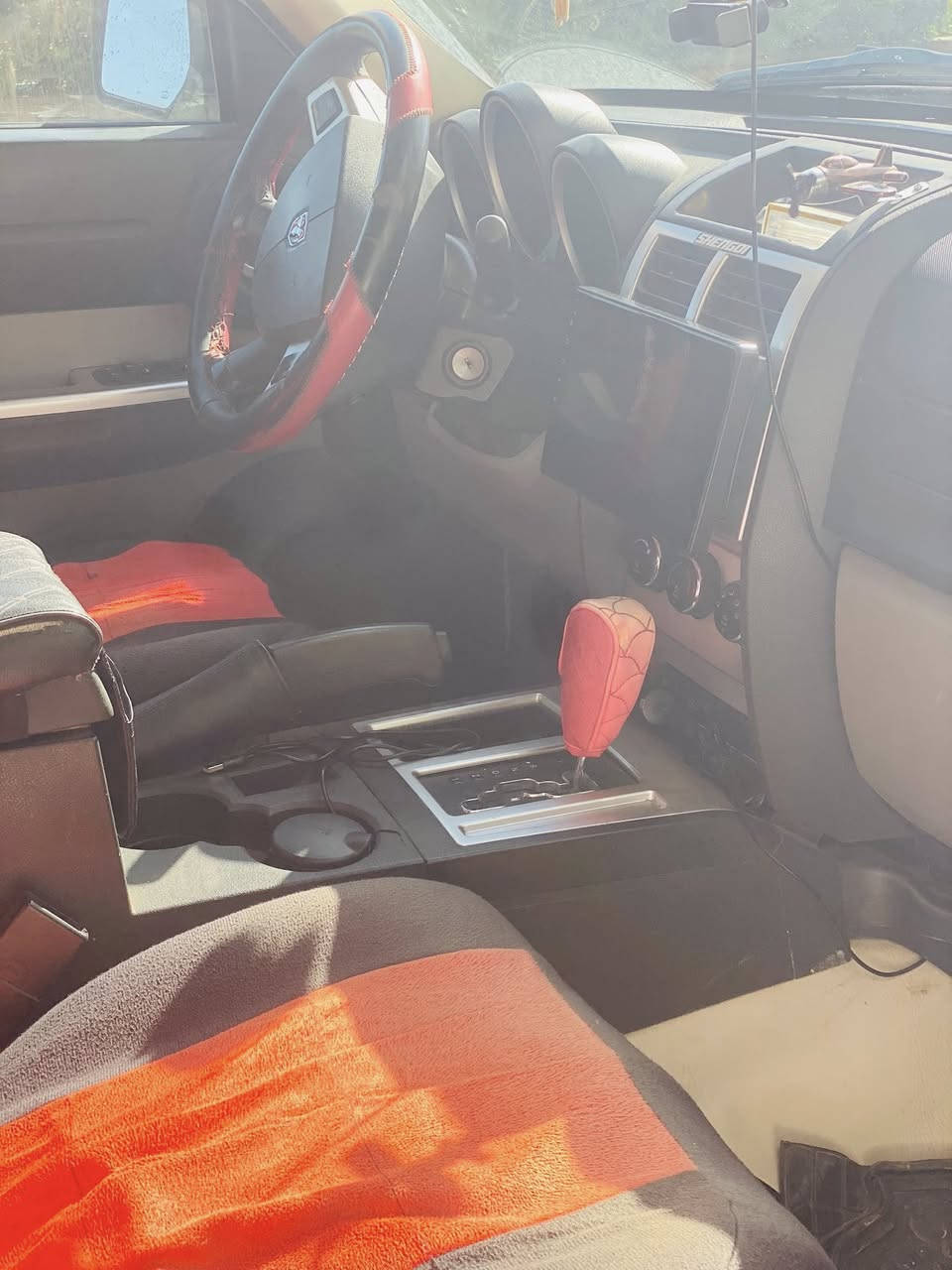 دوج نترو
موديل 2007

المواصفات 

1-كير محرك جديد 

2-حداديه جديده

3-تبريد وتدفئه شغال تبريد ثلج 

4-كشنات كهربائيه 

5- مشروع وطني

6-تخم تاير جديد 

7-ويل كب جديد 

8-لايتات بلوجكتر كله شغاله 

9-كهربائيه السياره كله شغاله 

10- شاشه 

11-تحكمات ستيرن شغاله 

سياره جاهزه من كلشي 

السعر 85 وبي مجال


**إذا كنت صاحب هذا الإعلان وتريد حذفه لأي سبب، رجاءا أرسل رسالة إلى الدعم الفني**