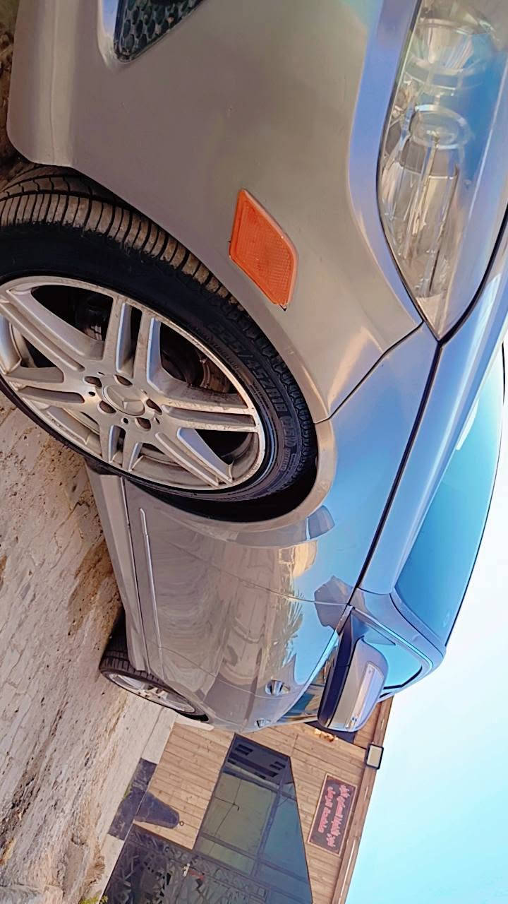 للبيع cclass300 w204
فول مواصفات 
مكينه V6 
عقل فوگ المرغوب 
فتحة سقف سلايد روف
حساسات
تحكم ستيرن جهتين
شاشة قلاب
سيدي جنجر
ميموري خزن 
اشاير بالمري
انارة ترحيب
تبريد قطعتين ثلج
كشنات جلد كهرباء
ماوس تحكم 
لايت زينون 
سنتر لوك 
وبعد هواي مواصفات 
رقم بغداد انكليزي
تراي شرط من البصرة لحدود تركيا 
مكانها ناصرية 
واتس اب 
السعر خاص 
***********
