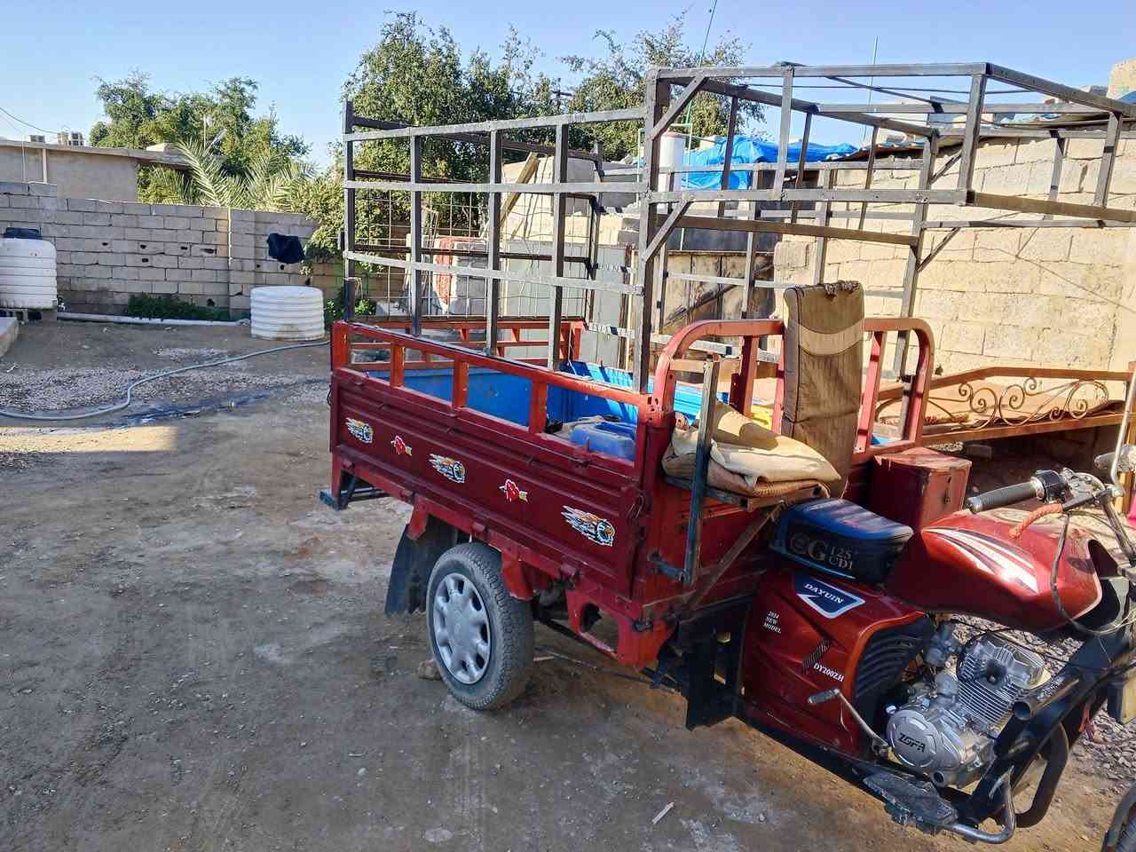 ستوته دايوان موديل 18 اوراق ماكو محركه 200 صار له شهر مشدود ستوته نظيفه حيل سعر قفل 800 اي مجال ما بيها رجاء مو شراي لا يتصل ولا يعلق ***********
