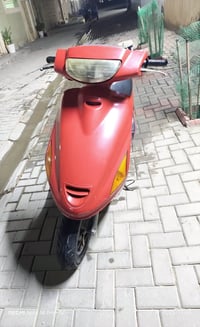 دراجه نضيفه لبيع  مكينه نضيفه  سلف هندر  تايرات جديده  والنضافه شوفت ع...