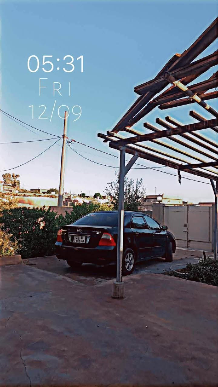 تؤيؤتا بيكاشؤ 2007 مه كينه گه وره قوفل مه ركه زى 4جام كاره باى 2 جه مپى هه يه پيشو پشتى هه يه ئيرباگى سوكانو ده شبولى ته قيه ته حويلو غه رامه وه برانه وه و وه ركه رانى به شه رته سه ياره كه  عيزامة٧٥ مةجال شوئين هةولئر *********** أربيل, العراق
