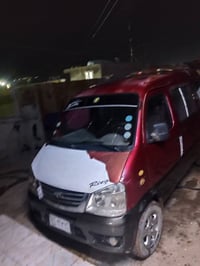 كيا نفرات للبيع موديل 2006 رقم سنويه كربون بنزين مكاني موصل برطله 0770...