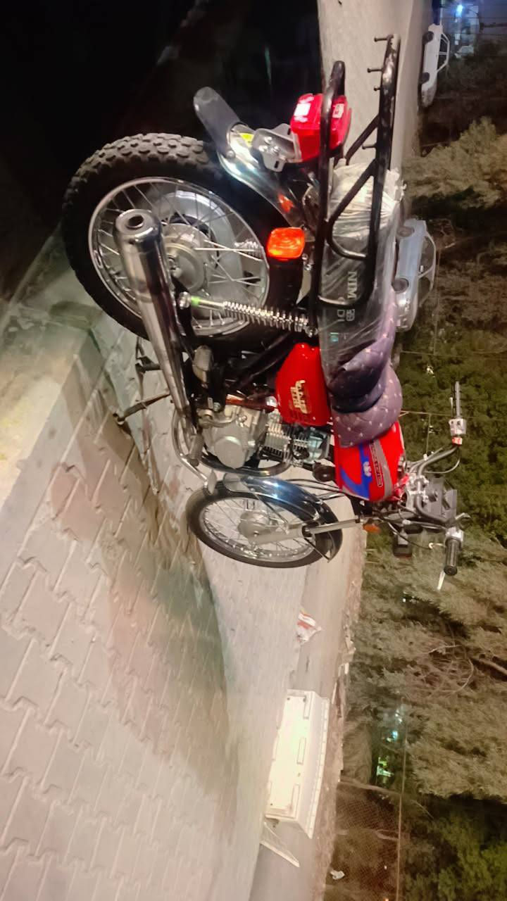 سلام عليكم
اربعه كير للبيع الدراجه كامله مابيها اي نقوصات 
للتواصل والاستفسار *********** كربلاء سيف سعد
