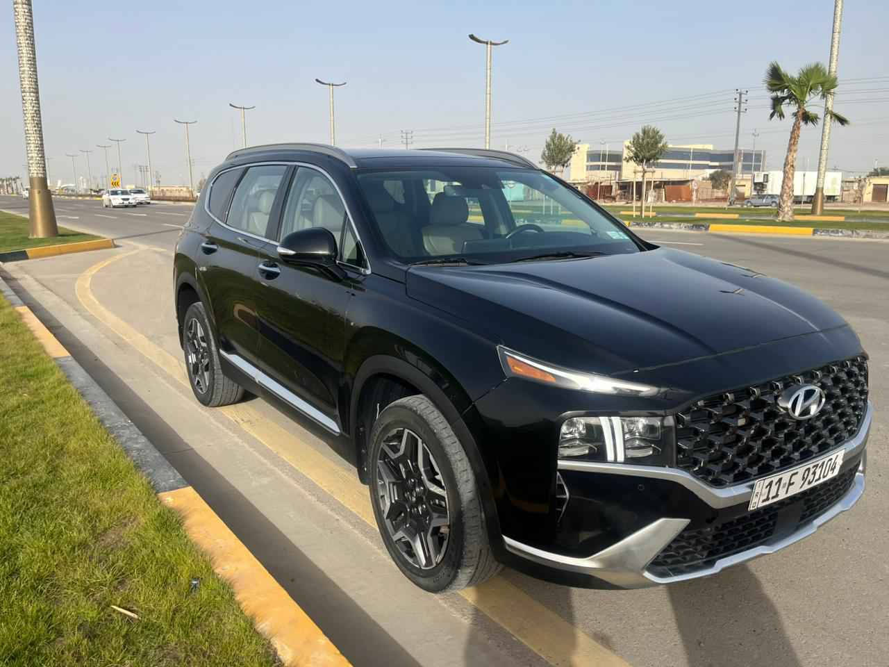 سنتافي 2023 وارد امريكي هايبرد محرك 2000
باسمي تحويل مباشر فول مواصفات 
السعر 225 وبيها مجال *********** Colombo, Sri Lanka
