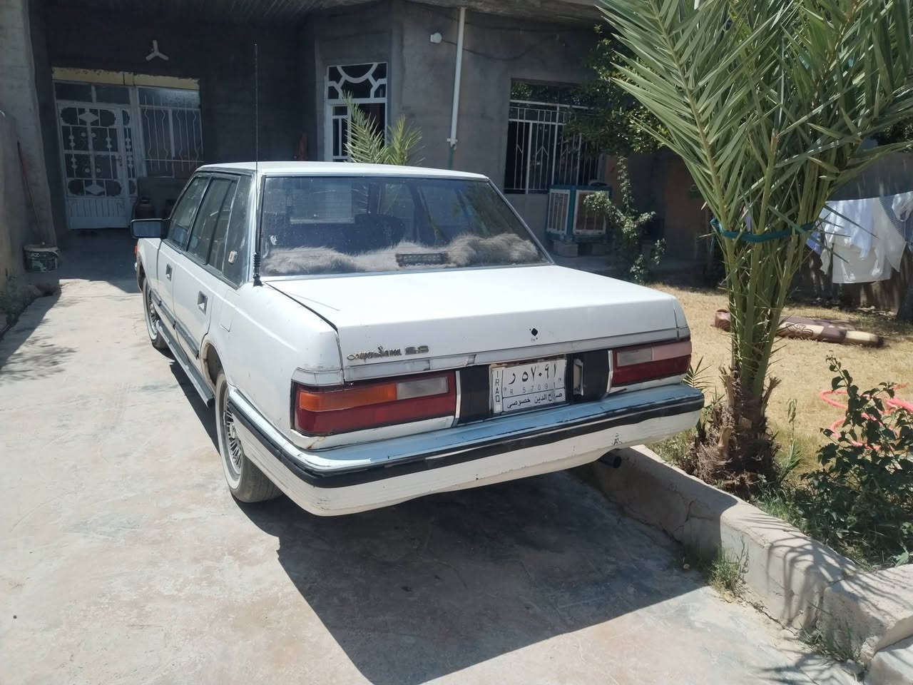 سيارة سوبر موديل 85نضيفه محرك بطه اثنين ونص گير عادي الاتصال على هذا الرقم ***********
