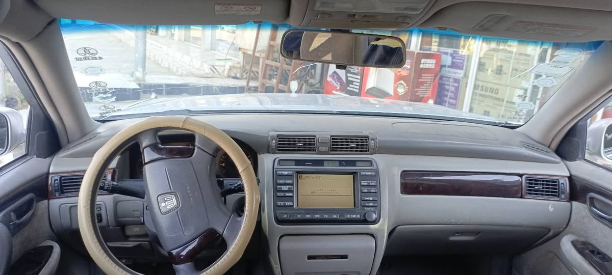 للبيع ملكة ادوات كص جنطة بدون رقم دكمتين تخم تاير جديد صدر امامي خلفي جديد محرك ديفور الكبير مكانهة صلاح الدين الضلوعية *********** السعر خاص ومناسب

