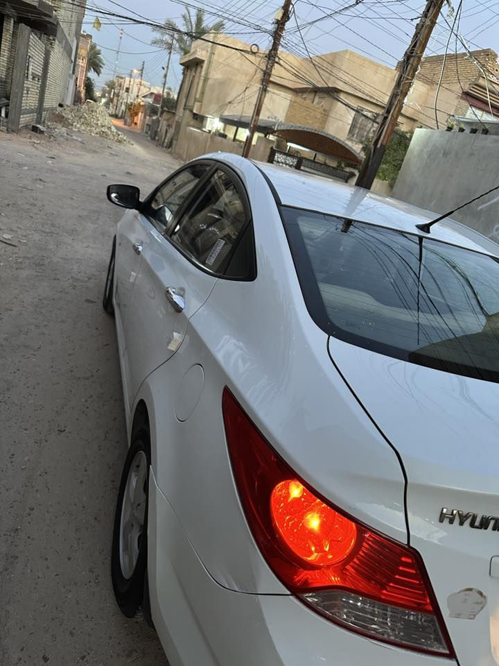 اكسنت للبيع 

اكسنت موديل ٢٠١٣ خليجي ابيض رقم بغداد محرك ١٦٠٠ دوش المرغوب نظام ايكو اقتصادي 
بدون ضربه بدون دواخل بدون تبديل ليبل واحد  كير ومحرك وتبريد كفاله تبريد ثلج محركها والكير خير من الله مال شركه    ٥ ويل كب اشاير بلمري تحكم ستيرن  الداخل فول نضافه سياره خير من الله باسمي تحويل ثاني يوم قطعه صبغ عله كد شبر مكانها بغداد المحموديه السعر ١٠٥ وبيها مجال بسيط ***********
