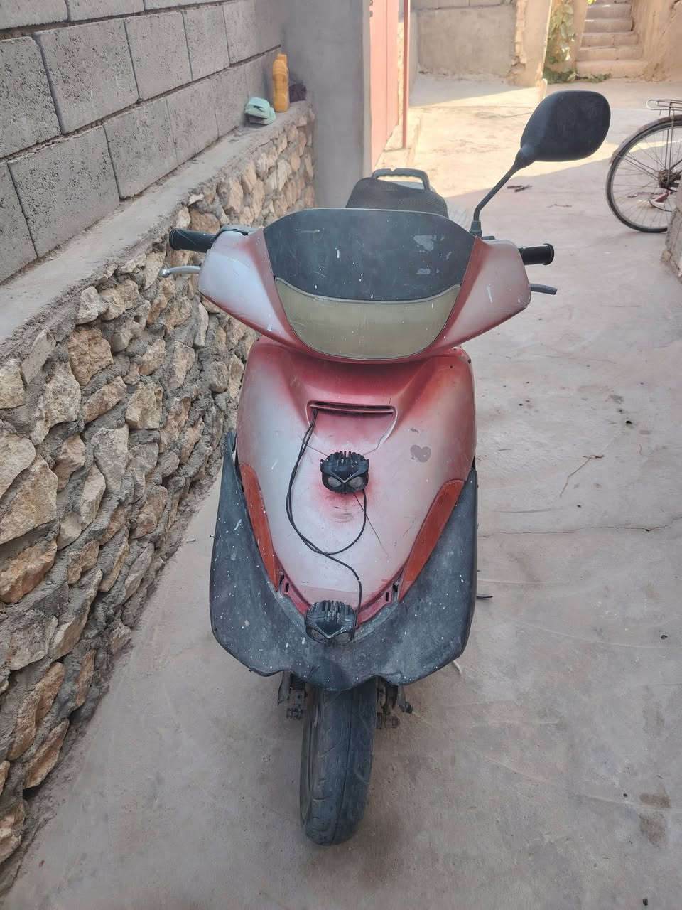 موطور رص ياماها للبيع شغال هندر واحد يشتغل سعر 150 وبي مجال لشراي الاستفسار علا الرقم *********** او واتساب علا هذا رقم

