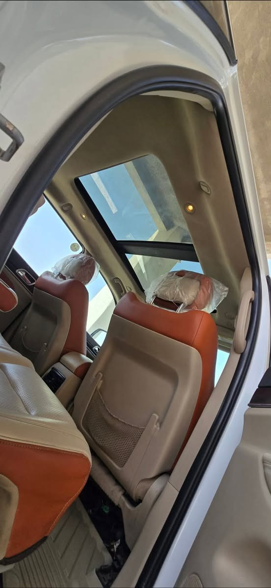 سلام عليكم للبيع او مراوس ب k5 
مكاني ديوانيه 
السياره موديل 18 
حادثها جاملغ وبنيد بدون دواخل 
ماشيه 108 
***********

