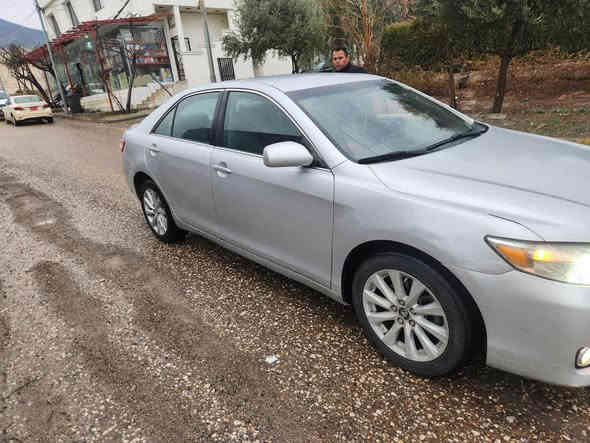 كامري وارد امريكي موديل 2010كلين بدون حادث وبدون صبخ 182 الف كيلومتر ماشيه رقم اربيل سياره ب اسمي محرك شويه بي دوخان فقط باقي مكفوله سعر 105ورقه للبيع ***********تحويل وكاله ب شرط اكر
