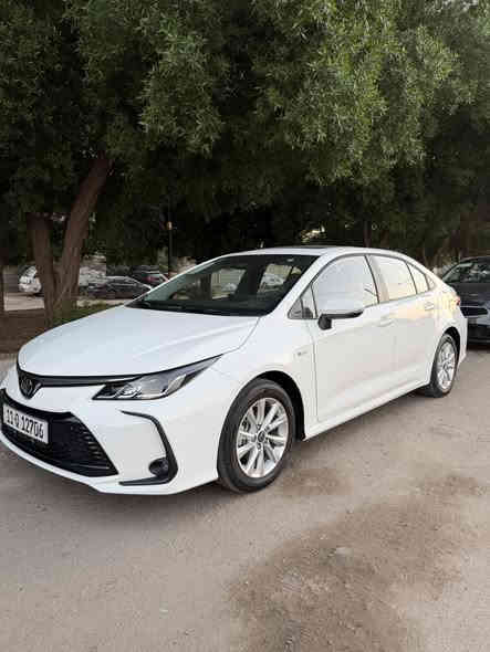 السلام عليكم 
كورلا هايبرد 2025
الموصفات
فتحه سقف
شاشه كبيره
هاند بريك دكمه
راذارات
حساسات
وقوف تلقائي
٣ انظمه قياده
ويل كب
تحكم ذكي
قطعتين تبريد
مقاعد جلد
سستم سماعات

السياره ماشيه 900 كيلو جوه الالف بعده بحاله الوكاله
السعر 159 ومجال بسيط ***********
مكاني بغداد
