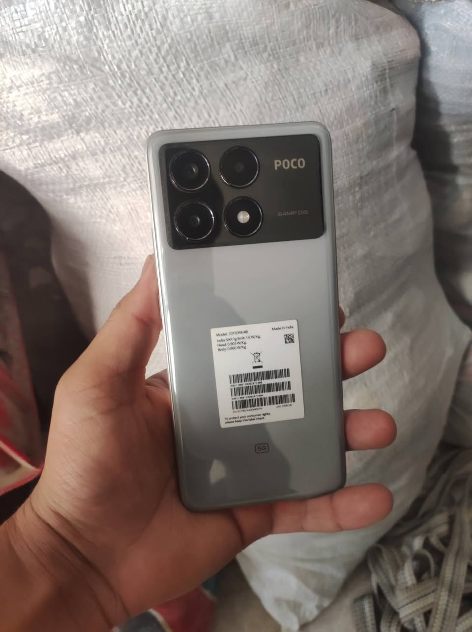 بوكو x6برو فايف جي ذاكره 256 جهاز نضيف وياه بس كارتونه السعر 280


**إذا كنت صاحب هذا الإعلان وتريد حذفه لأي سبب، رجاءا أرسل رسالة إلى الدعم الفني**