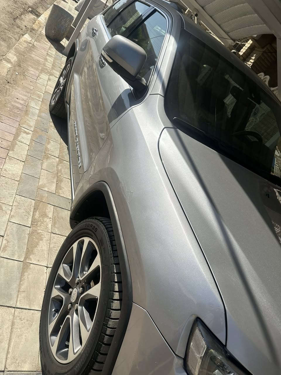 جيب كراند شيروكي 18
خليجي فول ١/١
ماشية ٨٢ الف
رقم بغداد الجديد باسمي
مكانها ميسان 
للاستفسار
***********
