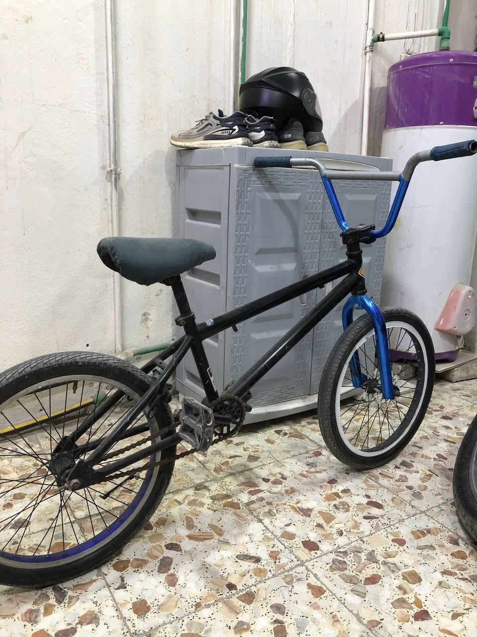 للبيع استرالي المنيوم السعر ٨٥و بي مجال بسيط


**إذا كنت صاحب هذا الإعلان وتريد حذفه لأي سبب، رجاءا أرسل رسالة إلى الدعم الفني**