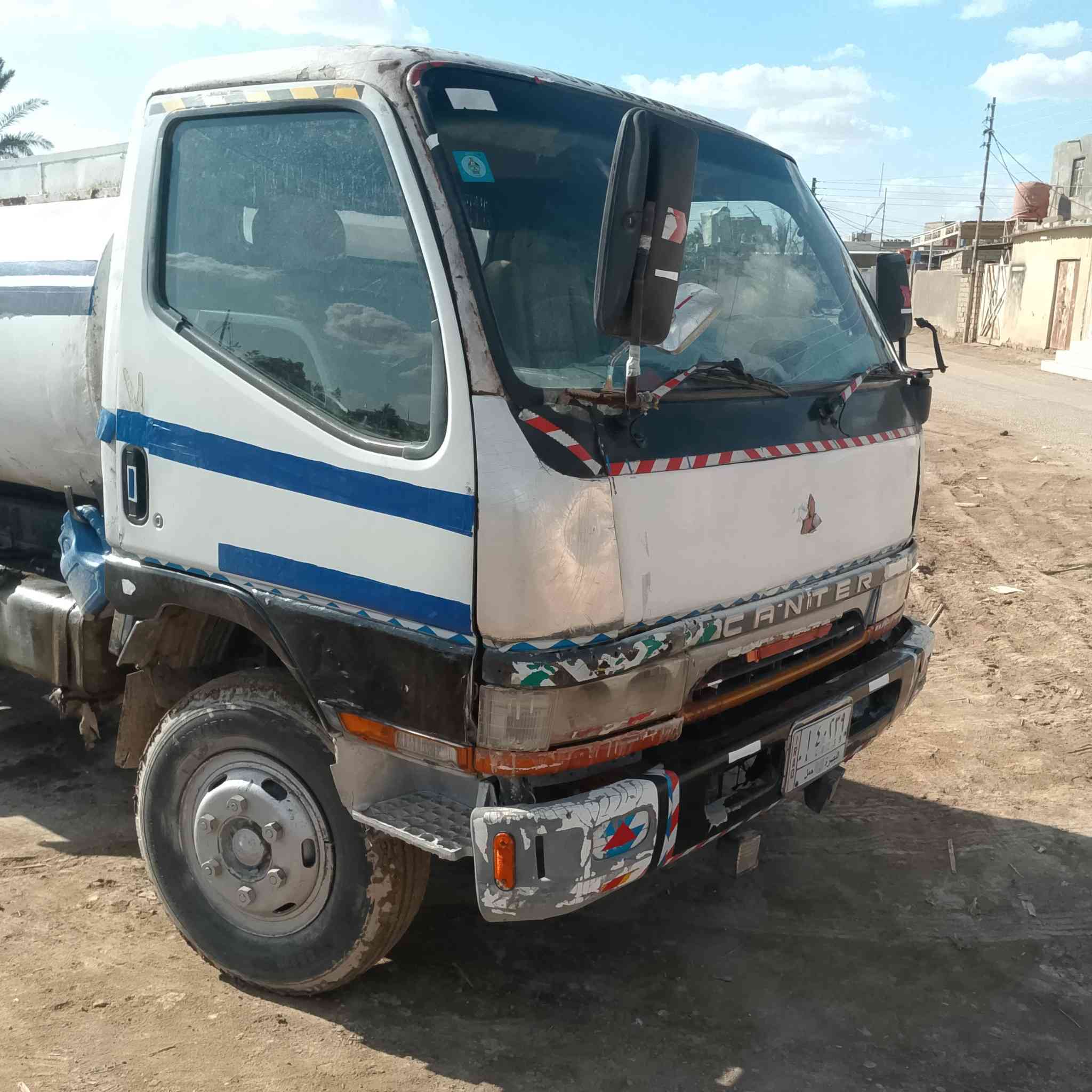 السلام عليكم كنتر مستوي شي حوضيه خمسه طن للبيع سياره جاهزه للعمل والسياره نظيفه سيارهم سياره 5 طن سياره باسم سعر خمسه 65 سياره حلوه وجاهزه للعمل السي مكان البصره القرنه قرب جسر النهيرات سيارات حلوه نظيفه اللي يحب ينتصر على الرقم ***********
