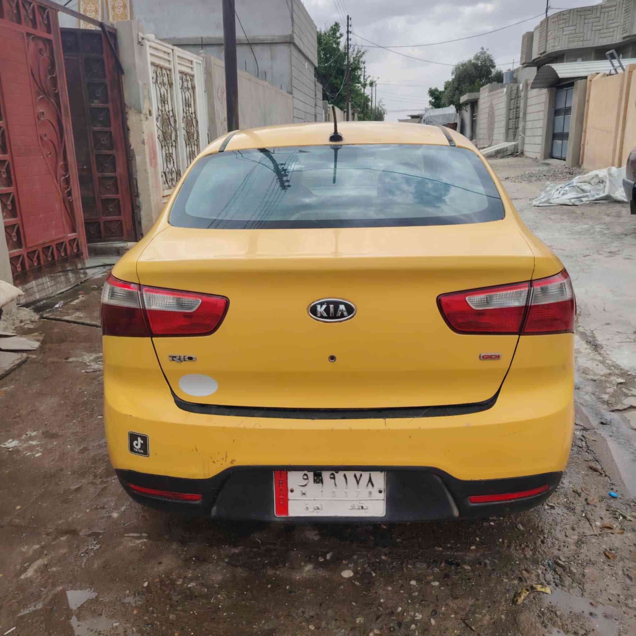 السلام عليكم كيا ريو موديل 2012 رقم الماني بغداد ما بيه اي ضرار  كير محراك المكان  الموصل حمام عليل ***********==***********
