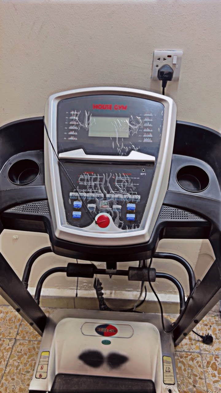 جهاز جري جديد كلش وسعره مناسب ولجهاز جبلي مو العادي  مستخدم شي قليل يتحمل اوزان + الجهاز بي جبلي + رجاج وبقيه تفاصيل معروفه مكاني اعظميه سعر 200 وبي مجال بسيط


**إذا كنت صاحب هذا الإعلان وتريد حذفه لأي سبب، رجاءا أرسل رسالة إلى الدعم الفني**