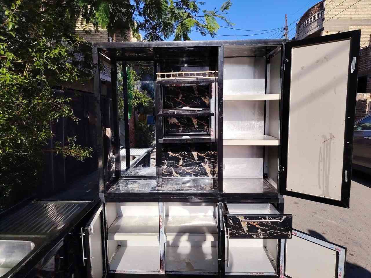 كاونتر مستخدم نضيف تفصال الامنيوم مو سوكي مكان الشعب اكو توصيل ***********بي واتساب
