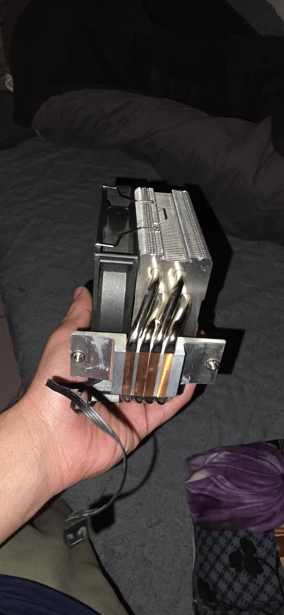 مبرد هوائي DeepCool AG400
نظيف بدون كارتونه سعر 35 الف


**إذا كنت صاحب هذا الإعلان وتريد حذفه لأي سبب، رجاءا أرسل رسالة إلى الدعم الفني**