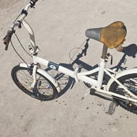 دراجة • نضيفه • متروكة فترة