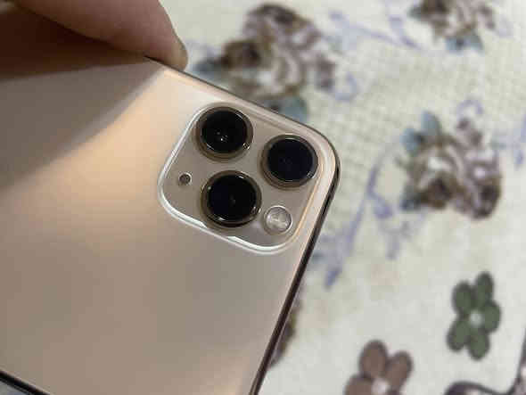 آيفون 11ابرو.     للبيع 

ما مفتوح شرط ولا امبدل بي شي شرط 

ذاكرا 64

بطارية ٦٨

جهاز فول 

بي شخط بل الكزاز مثل ما اموضح بل صورة +بي فطر بل ضهر 

سعر الجهاز 250 أو بي مجال 

مكاني موصل 

***********واتساب
