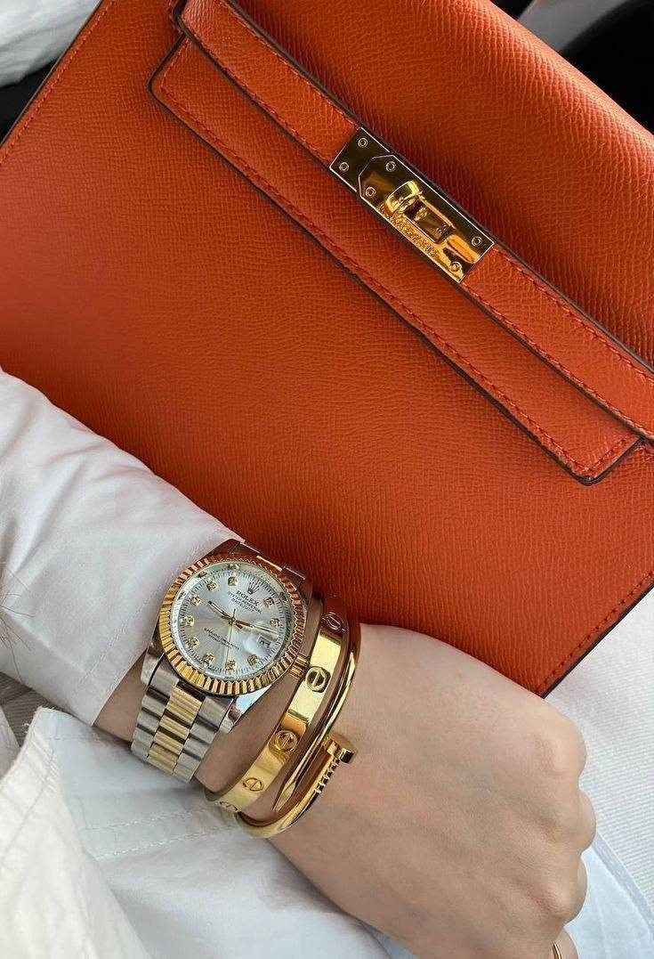 تشكيلة من أفخم السوارات الرائجة 🔠🔠🔠

سيت متكون من قطعتين 💫مسمار وكارتير💫

🌟كوالتي ممتاز أصلي ✔️
🌟طلاء ثابت بجودة عالية 💯
🌟غير قابل للصدأ ✔️ 
🌟مصمم بلمسة جاذبية 😍 
🌟تألقي بسحر جاذبية التصميم المميز 💕
🌟متوفر باللون الذهبي💛
🌟هدية رائعة لإحبابك 💍 

🚘يوجد خدمة توصيل لجميع محافظات العراق ٤ الاف🚘


**إذا كنت صاحب هذا الإعلان وتريد حذفه لأي سبب، رجاءا أرسل رسالة إلى الدعم الفني**