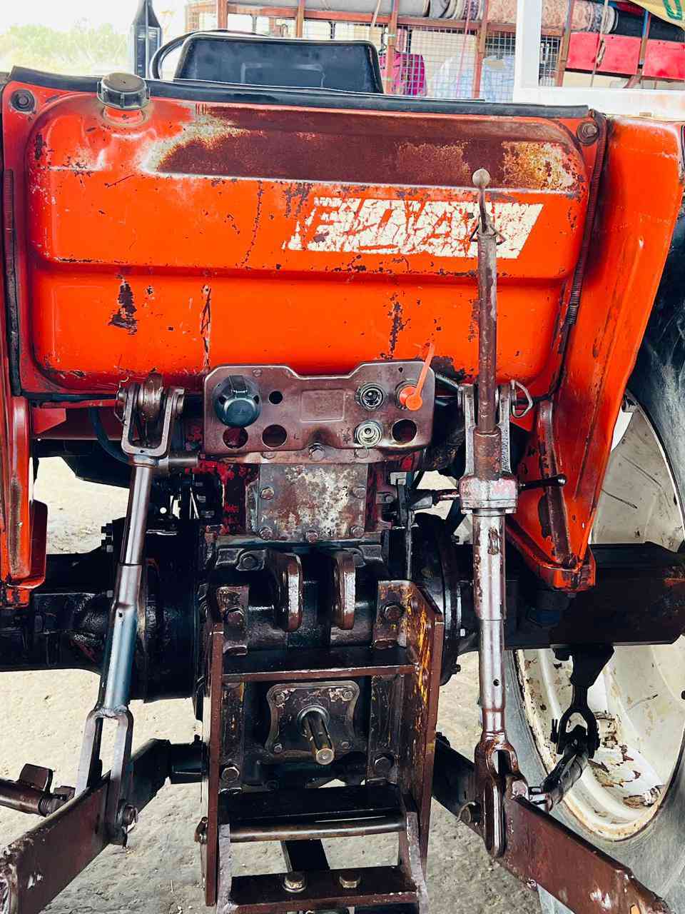 السلام عليكم
مكينة فيات 780 للبيع رقم وسنوية بغداد مكينة مكفولة وجاهزة للاخير مكينة كير أكسل هدروليك خير من الله لا صبغ ولا خياس بلادية المكان واسط العزيزية أي استفسار اتصل عل خطط
***********
