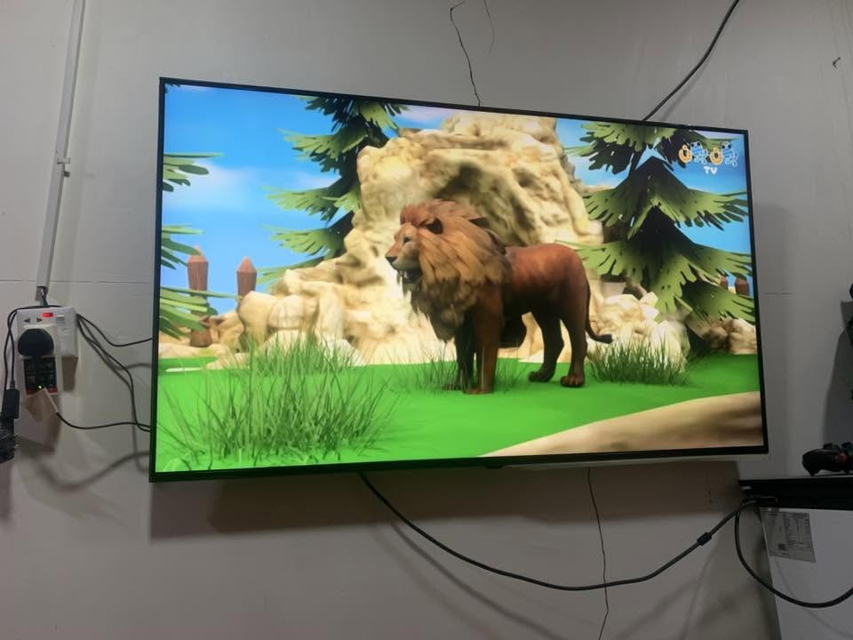 الشاشة
55 حجم 

اسم العلامة التجارية
LG

تقنية العرض
كيو نيد

الدقة
4K

معدل التحديث
60 Hz

مميزات خاصة
شاشة QNED بدقة 4K ريل - لوحة متعددة VA او IPS

شاشة تلفزيون LED 55 بوصة 4K كوانتوم دوت نانو سيل QNED7S من ال جي، تصميم شاشة سينما 4K وتقنية المدى الديناميكي العالي HDR ونظام التشغيل ويب او اس سمارت ثين كيو، تعتيم موضعي
تكنولوجيا كوانتوم دوت نانو سيل ال اي دي بألوان نقية بجودة 4K
لون نقي بتقنية نانو كولور برو، نانو بلاك مقدمة بتقنية التعتيم الموضعي
معالج α5 الجيل الخامس بدقة 4k مع تقنية الذكاء الاصطناعي 4K لصور احترافية واضحة
تلفزيون سمارت بتقنية ويب او اس والذكاء الاصطناعي من ثينك كيو مع جهاز التحكم عن بعد السحري بتقنية الاتصال قريب المدى ولعب غير محدود مع HGiG، ALLM، ومنفذ HDMI 2.0 eARC، تجربة سينما حقيقية مدعومة بـ4K HDR 10، HLG، ووضع صانع الأفلام بتعيين درجة اللون الديناميكي المتقدم

استعمال فقط 6 اشهر جديده حيل مكاني نجف كوفة رقمي *********** سعره مرتب
