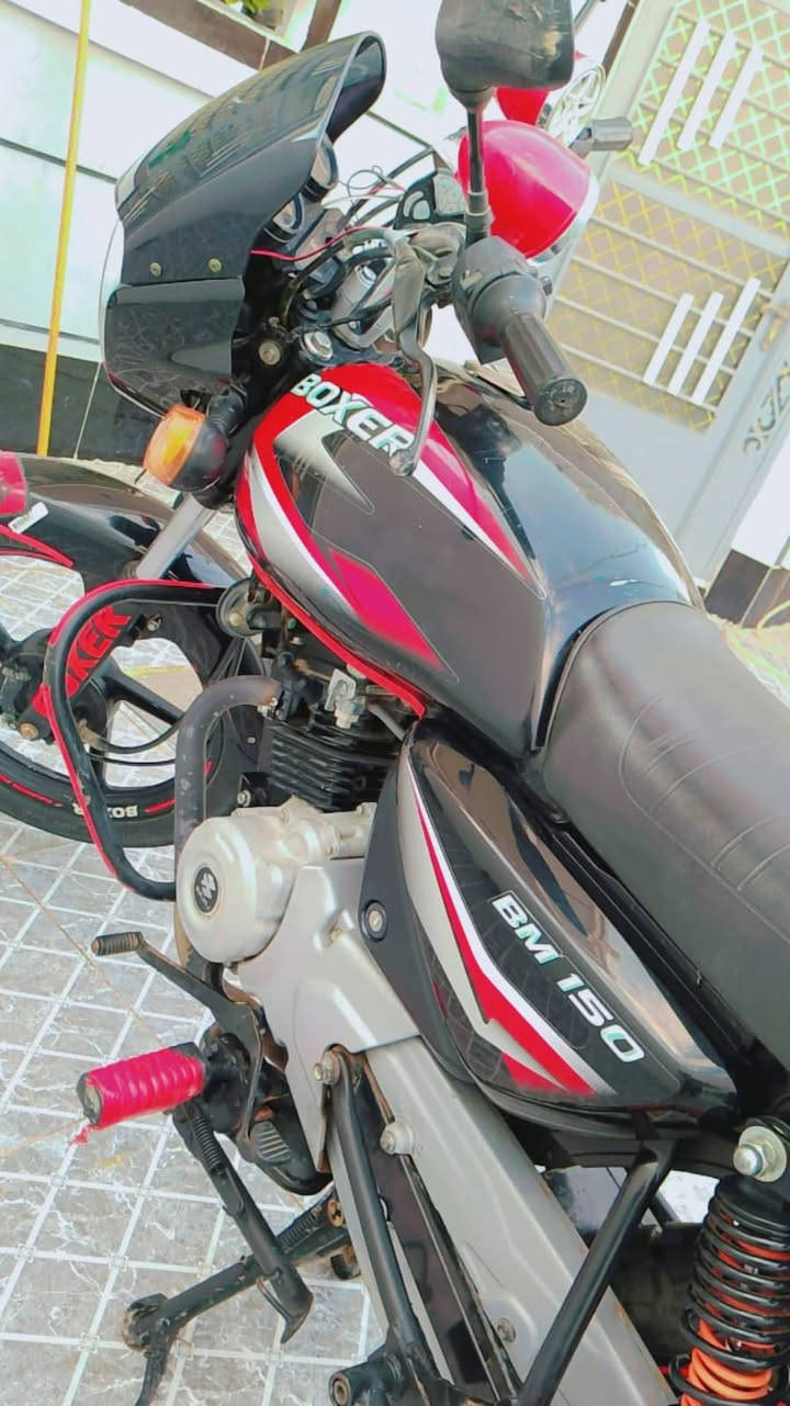 سلام عليكم
دراجه لبيع بوكسر موديل ٢٠٢١ بس سنويه لحد ٣٠ لوحات نكليزيه اوراق كامله تحويل ثاني يوم الدراجه جديده  اي نقص مابيه  
السعر مليون ٦٠٠ وبي مجال شي بصيط  
المكان ديالى الخالص 
الرقم ***********
