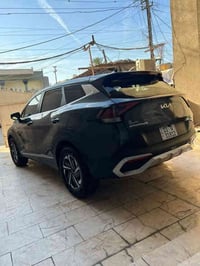 السلام وعليكم سبورتج موديل 2023 وارد امريكي سياره حلوه وجديده بمعنى ال...