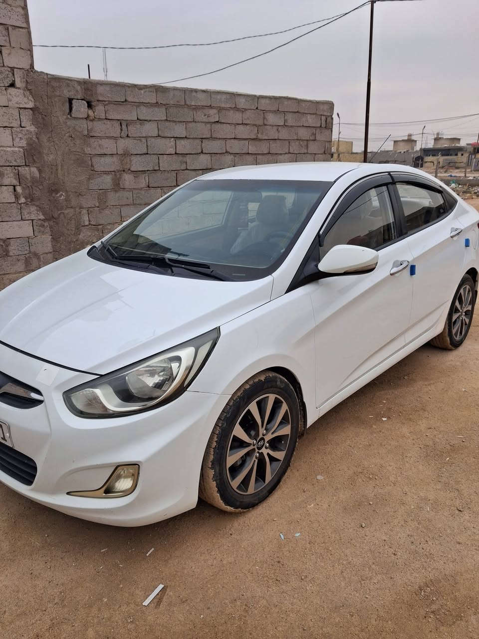 اكسنت 2015مكفول رقم انكليزي كربلاء محرك 600 السعر107العنوان النجف الاشرف ت***********
