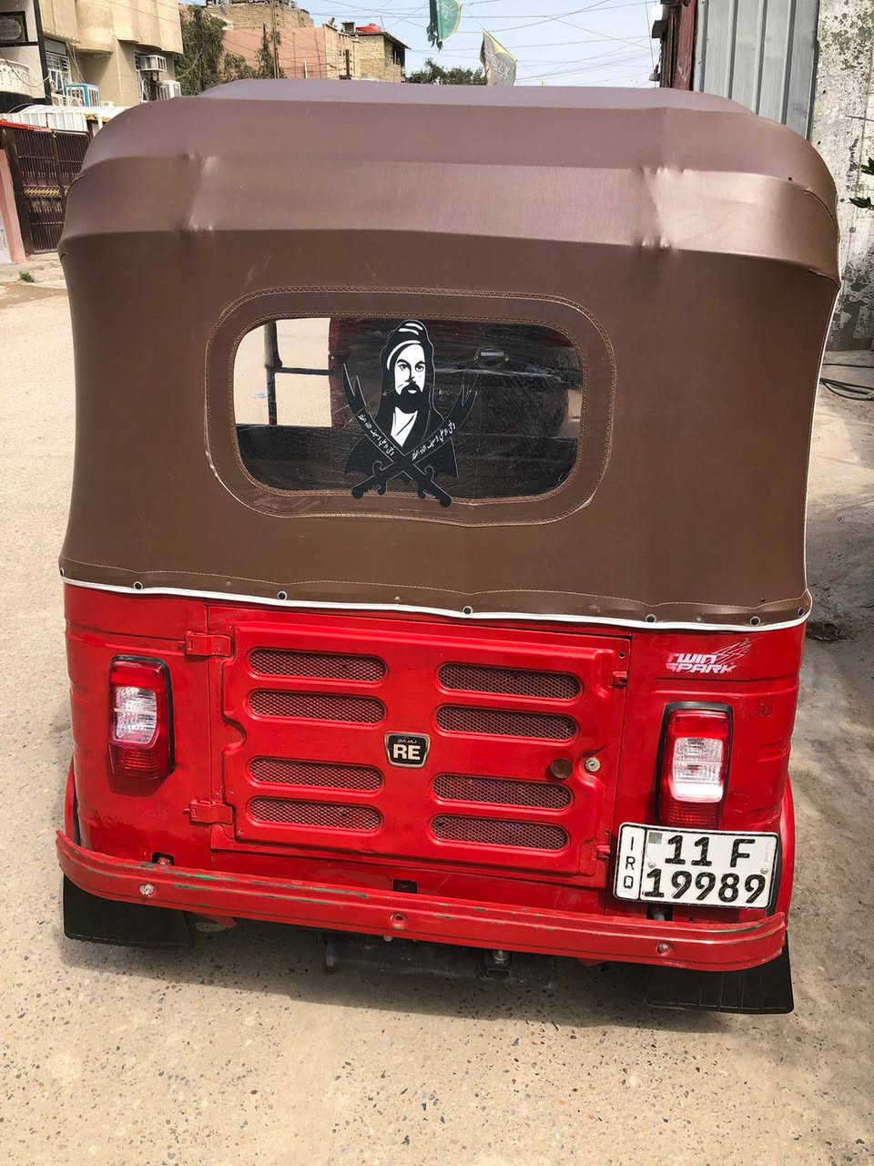 تكتك للبيع موديل ٢٠١٧ رقم وسنويه وتحويل ثاني يوم 
العنوان بغداد حي أور السعر ٤٦٠٠ وبيه مجال 
للاتصال وات ساب ***********
