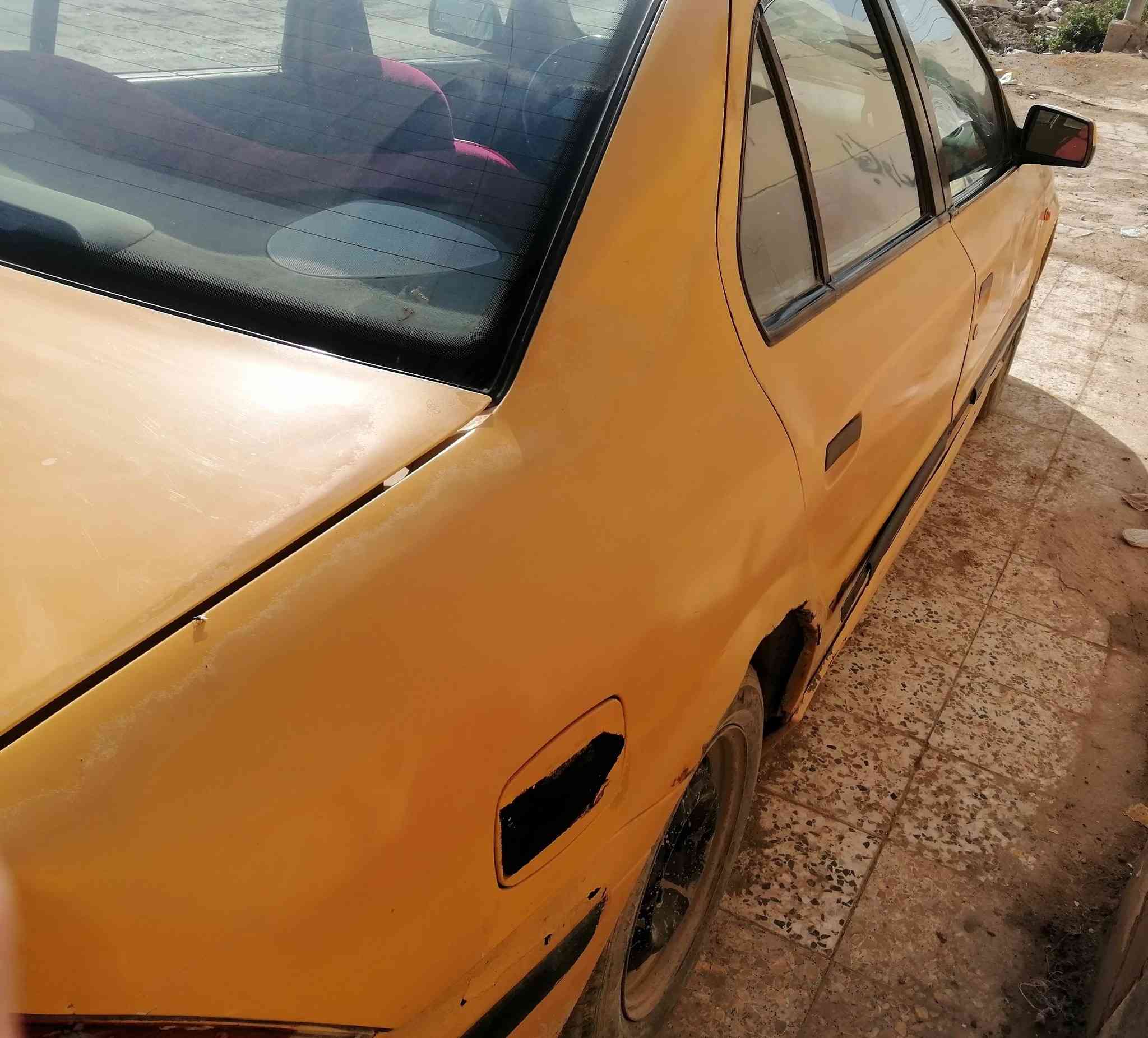 السلام عليكم سمند٢٠١٠رقم انكليزي باسمي قادسيه السعر ٢٠ وبها مجال اتصال***********
ا
