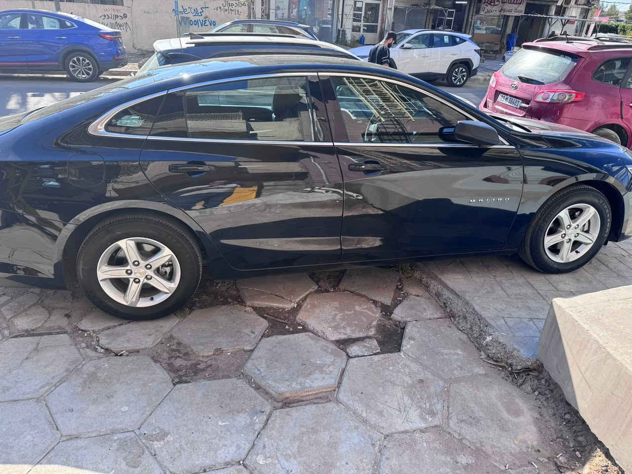 السلام عليكم 
من رخصةالادمن 
ماليبو 2023🚘
محرك 1500تيربو RS
على وضع الوكاله 
مشي17500كيلو متر 
تايرات وكاله🛞 
دبل بصمه  🔑
لايتات زنون علي ناصي 

كتلوكات سبير وجك على وضع الوكاله 

حادثها دعاميه اماميه فقط 
والباقي مكفول  

بدون طك ايرباك 

هزه وسنويه جديده 

رقم سليمانيه باسمي تحويل او وكاله اني حاظر 
السعر 132 وبيها مجال بسيط 

مكان السياره بغداد الكرخ نفق الشرطه

***********
