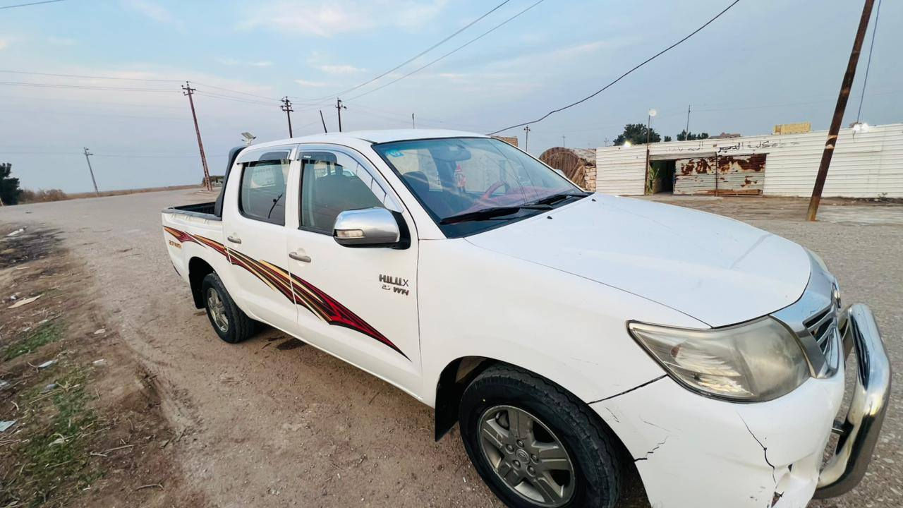 السلام عليكم بيكم هايلوكس موديل ١٤ كير تماتيك رقم بغداد  تقرير موجود من ضمن صور
(سعر ١٧٠ بيه شويه مجال ***********)
