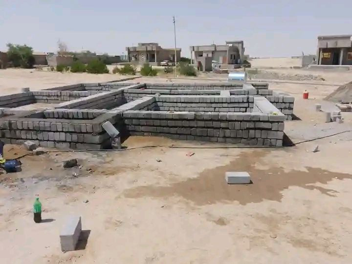 السلام عليكم ورحمة الله وبركاته
كادر بناء متفرغ 

بناء تكعيبه+بيت+استاره+بيتونه+ممشه+حايط

اي شغل يخص البناء نشتغل 
بناء درجه اولى 

***********
خابر وادلل وحياكم
