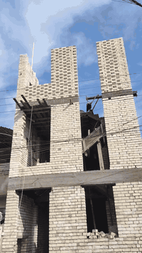 تحياتي السلام عليكم. خلفة بناء كرسته وعمل.
نشتغل قطعي وعلى الدبل  بناء درجه اولئ مع النظافة بعد إكمال البناء
(مكان العمل داخل بغداد هاتف او) خاص (***********)
(***********.)متواجد (واتساب👉) 
(والله يرزق الجميع تحياتي)
