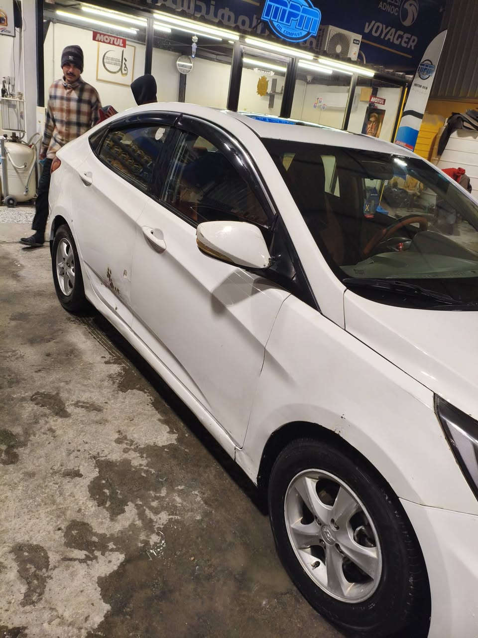 اكسنت موديل ١٤ رقم بصرة محرك 1600 بيه صبغات مكاني النحف رقم الجديد مداور ثاني يوم
السعر ٨٣ 

***********
