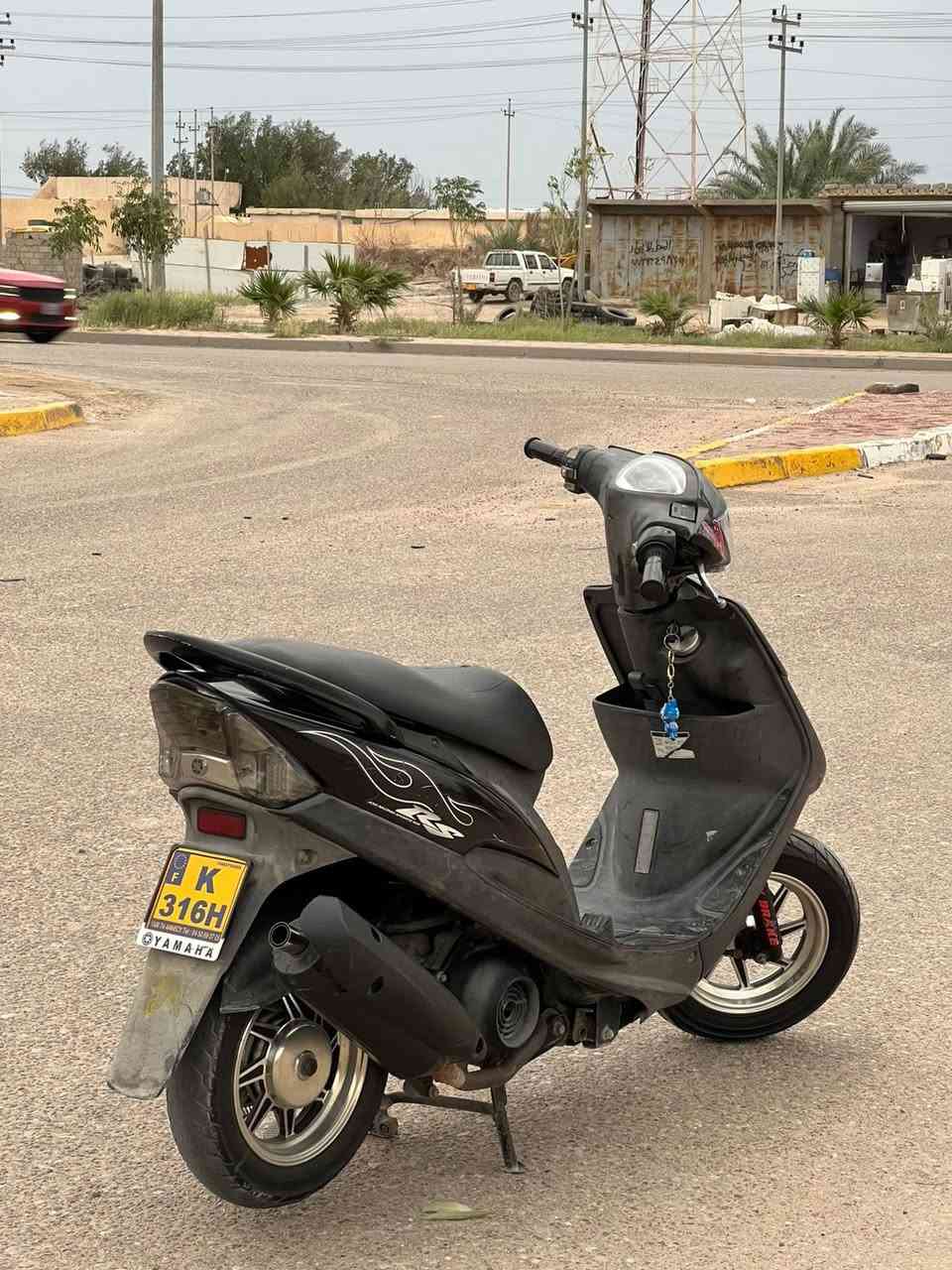 سلام عليكم دراجه ماكس عدله للبيع دراجه نضيفه وحاويه ما ساله شهر نازله من الجاريه ما مفتوحه دراجه نضيفه كلشي السعر ول تفاصيل خاص يم الرقم ***********
