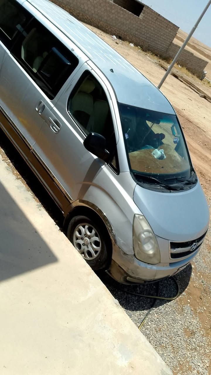 السلام عليكم ستاركس 2009 فول مواصفات ضررها واضح بصورة الجاملغ الورة شبر بلا دواخل بعدو مو مصلح 
محرك بي تبخير فقط السيارة جاهزة تايرات جدد صدر جديد 
رقم نينوى الماني بسمي 
السعر اتصل و تدلل ***********
