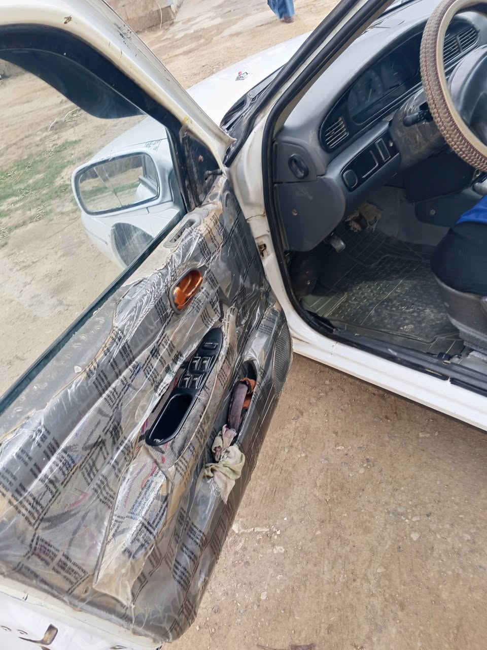 كيه سيفيه موديل 95 سياره نضيفه حيل كامله من كلشي مابيه شي نقص سنويه، 28بسمي شرط تحويل السعر 38وبيه مجال شي قليل رقم الهاتف ***********
